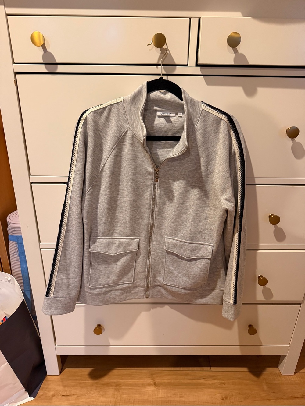 Chicos Lounge Suit Set